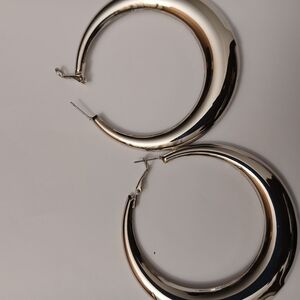 Stylish Silver Chunky Hoop Earrings